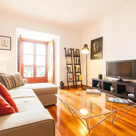 Apartamento Bairrus - Cathedral Lisboa